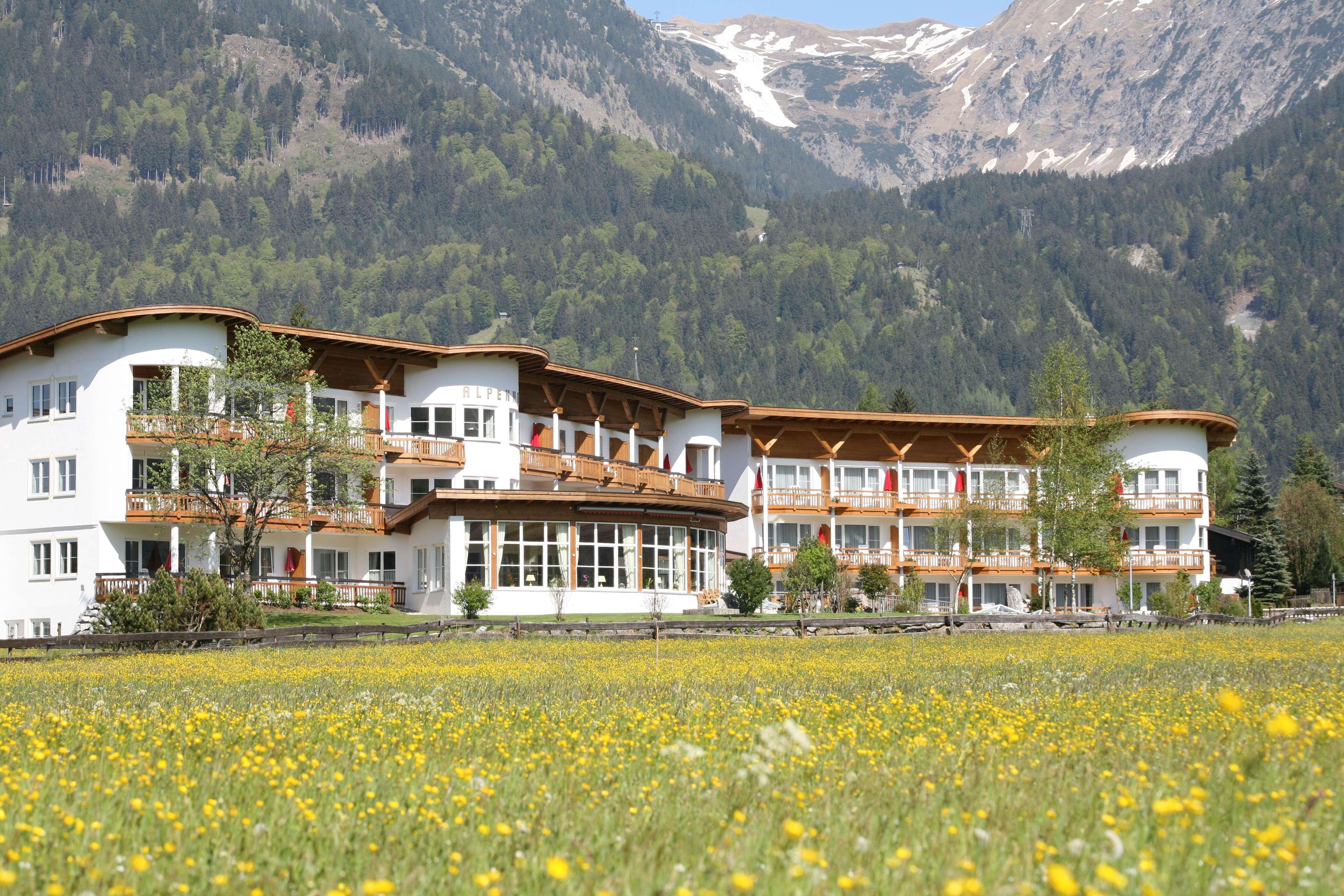 Best Western Plus Hotel Alpenhof オーベルストドルフ エクステリア 写真