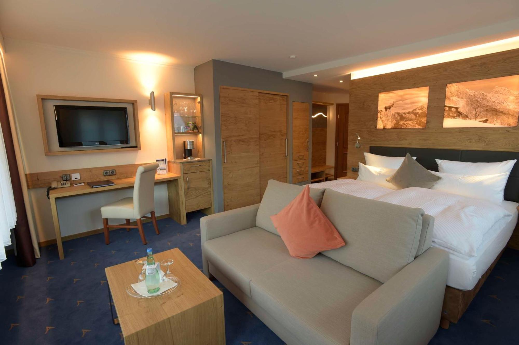Best Western Plus Hotel Alpenhof オーベルストドルフ エクステリア 写真
