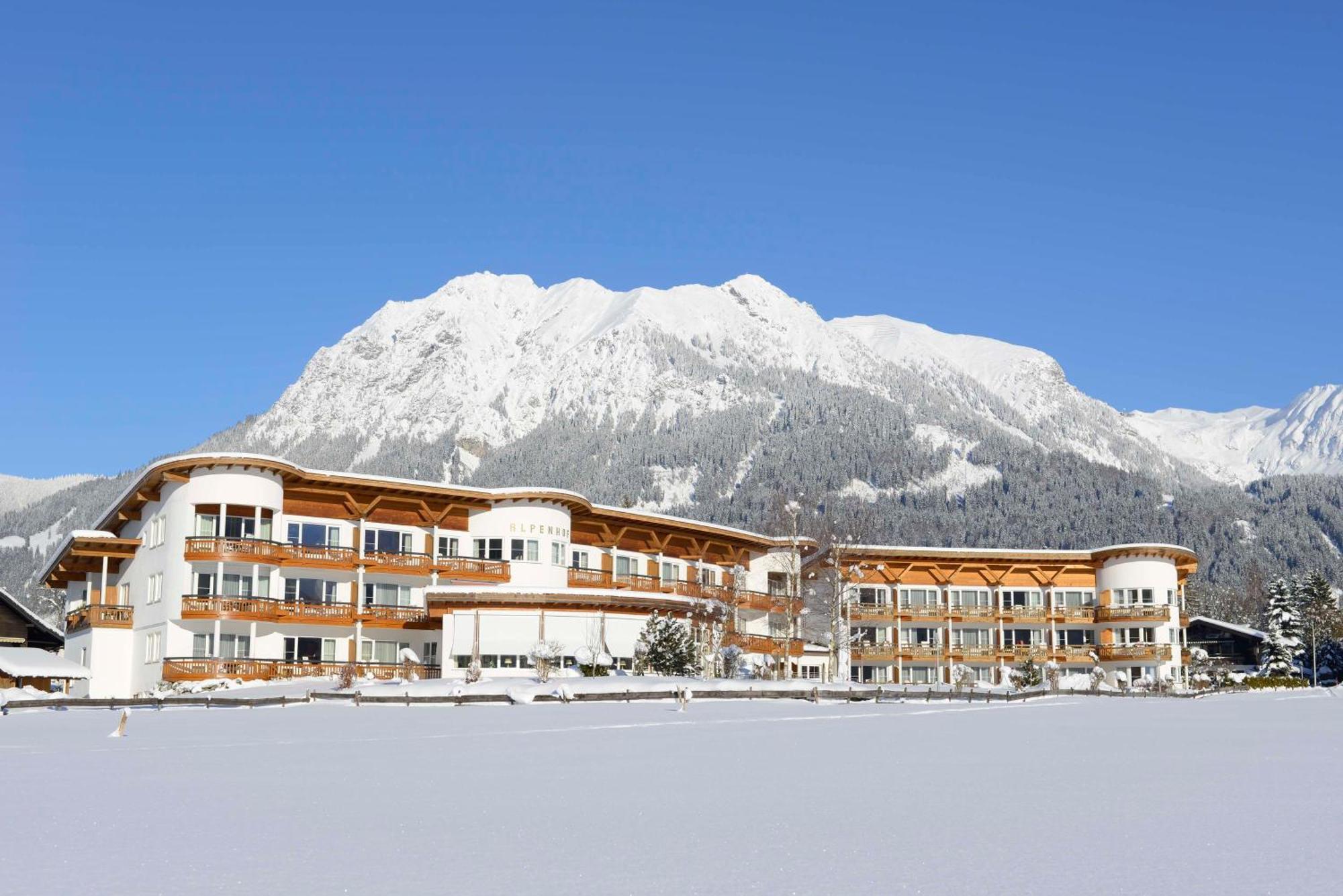 Best Western Plus Hotel Alpenhof オーベルストドルフ エクステリア 写真