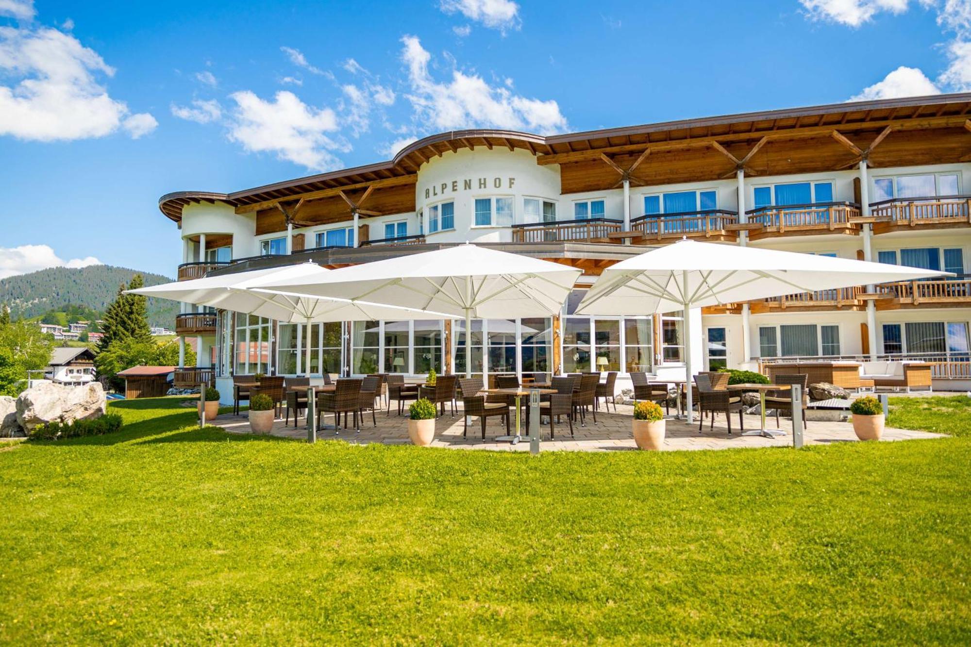Best Western Plus Hotel Alpenhof オーベルストドルフ エクステリア 写真
