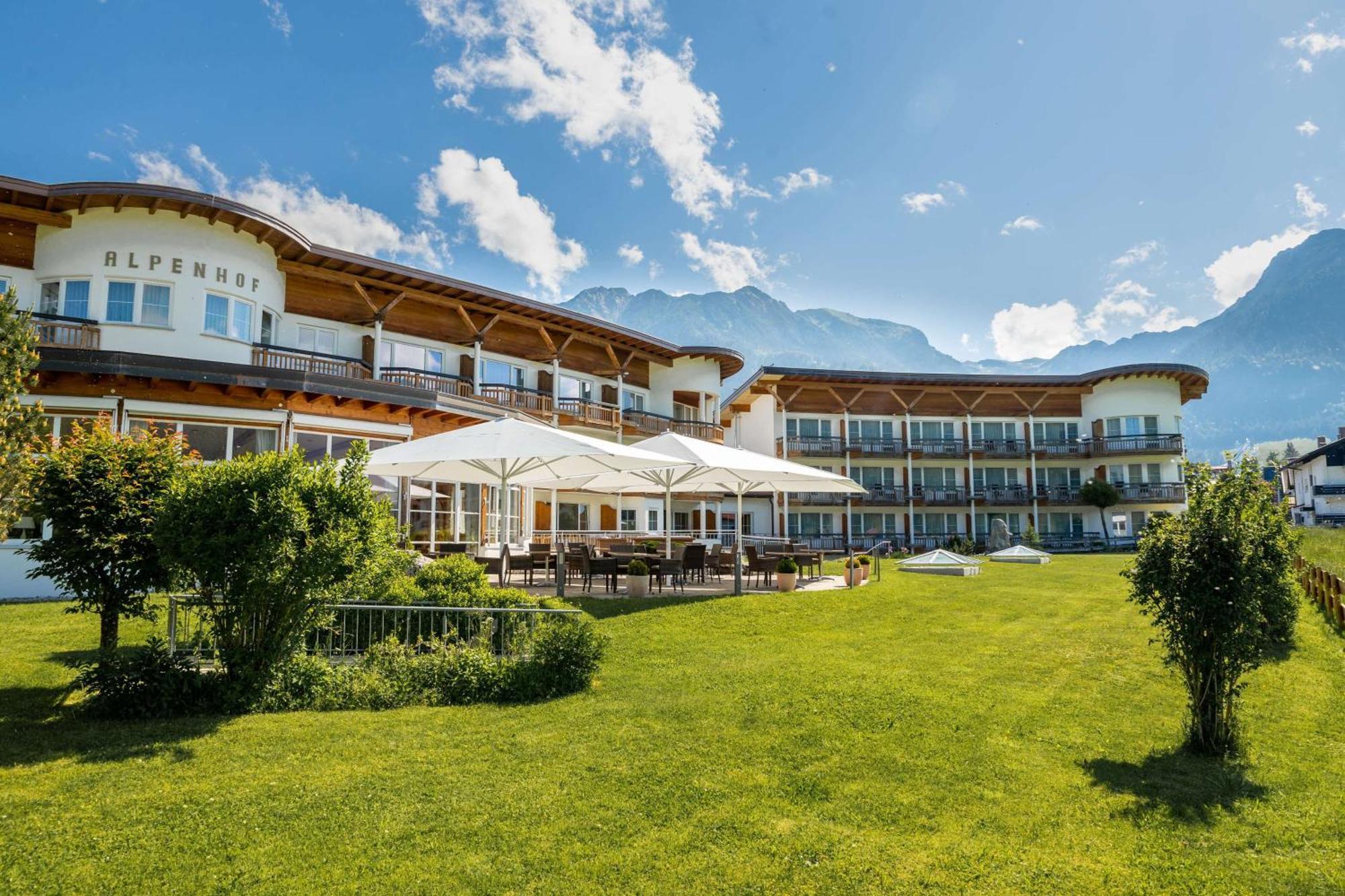 Best Western Plus Hotel Alpenhof オーベルストドルフ エクステリア 写真